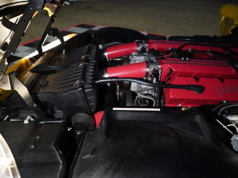 Used 1994 Dodge Viper RT/10 image 76