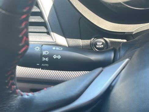 Used 2019 Subaru Impreza 2.0i Sport AWD/4WD image 13