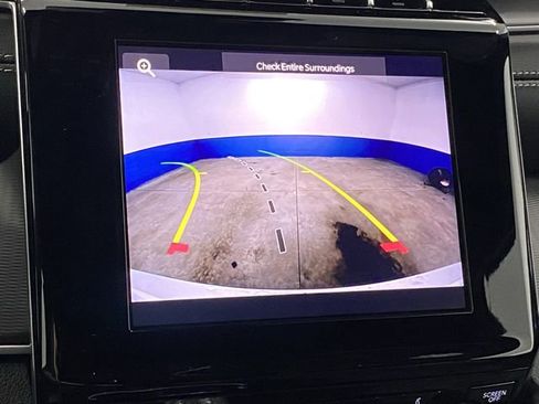 New 2025 Jeep Grand Cherokee Altitude image 10