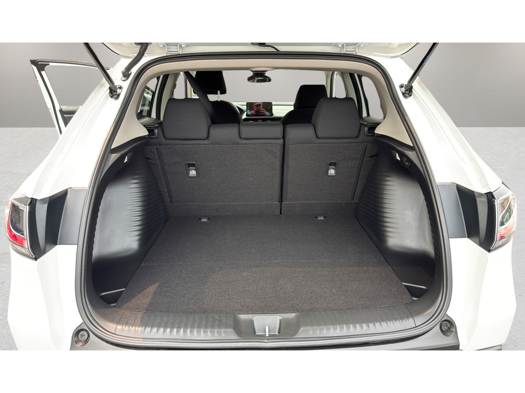 Used 2026 Honda HR-V LX image 16