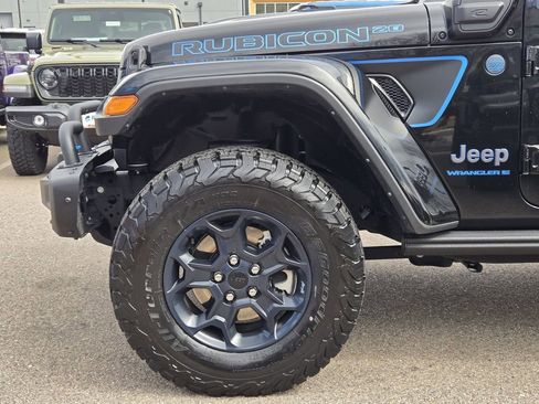 Used 2023 Jeep Wrangler Unlimited Rubicon 4xe image 6