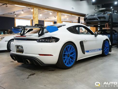 Used 2023 Porsche 718 Cayman GT4 RS image 8