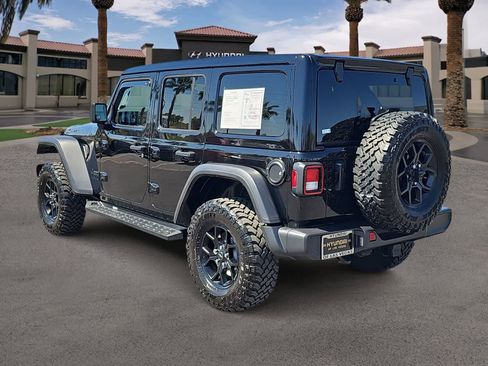 Used 2024 Jeep Wrangler Willys image 6