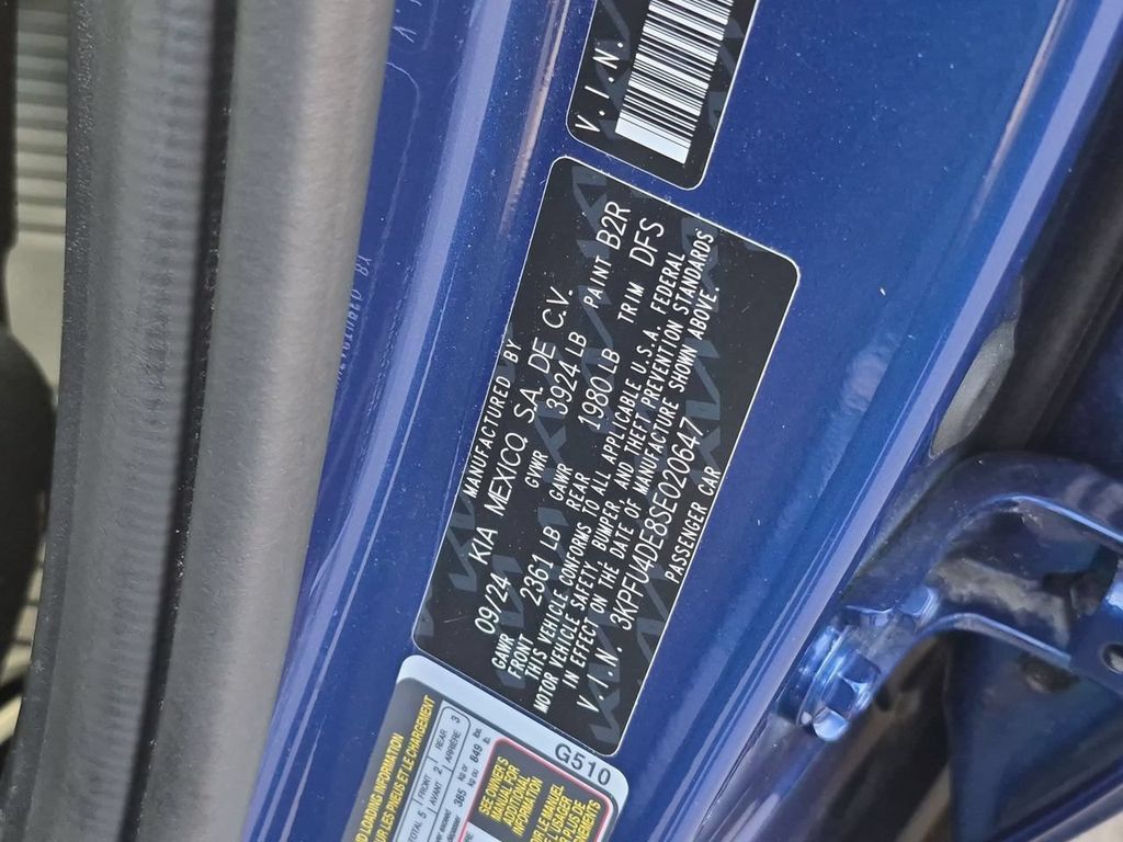 Certified 2025 Kia K4 EX FWD image 34