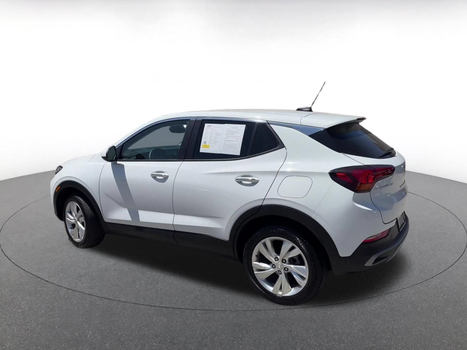 Used 2025 Buick Encore GX Preferred FWD image 8