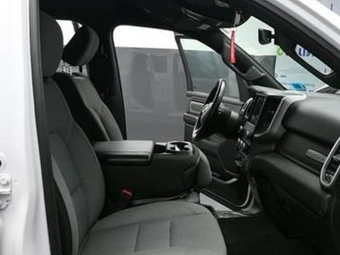 Used 2021 RAM 1500 Big Horn AWD/4WD image 18