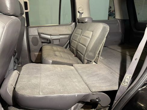 Used 2002 Ford Explorer XLS AWD/4WD image 20