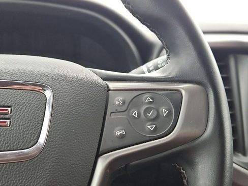 Certified 2023 GMC Acadia AT4 image 39