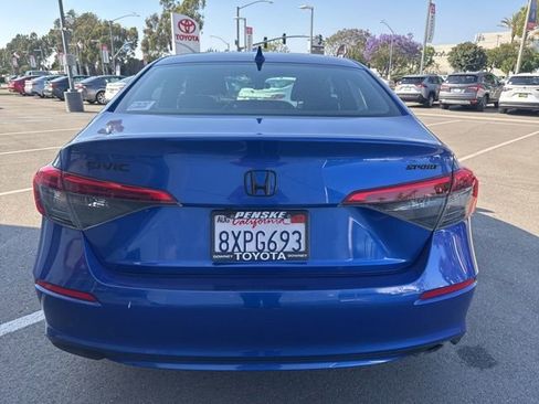 Used 2022 Honda Civic Sport image 12