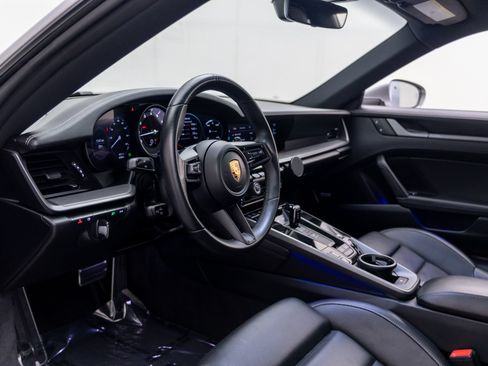 Certified 2022 Porsche 911 Carrera 4 AWD/4WD image 4