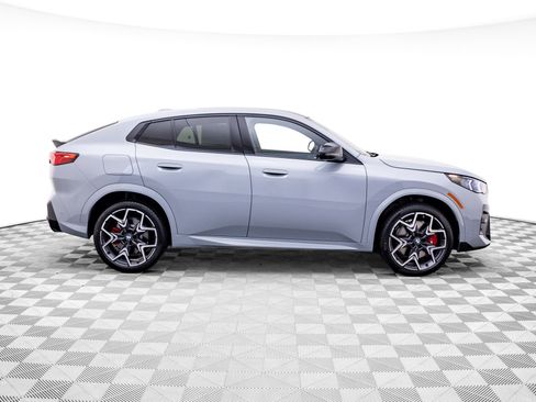 New 2026 BMW X2 M35i w/ Technology Package AWD/4WD image 8