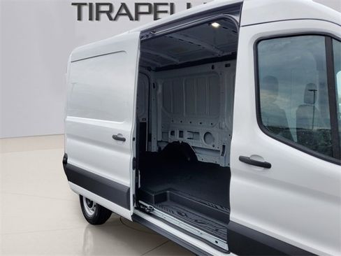 New 2025 Ford Transit 250 148 Medium Roof image 5