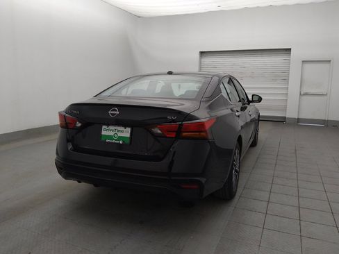 Used 2024 Nissan Altima 2.5 SV image 7