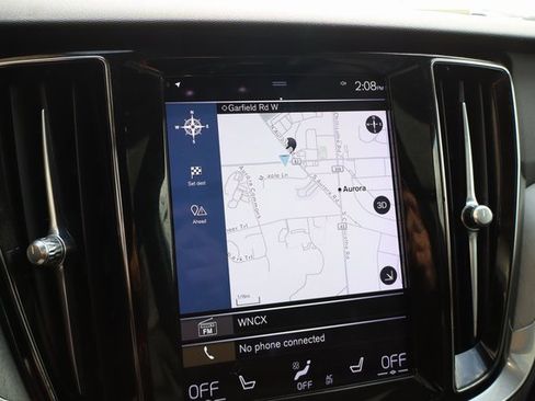 Used 2021 Volvo V60 T5 Cross Country w/ Climate Package image 18