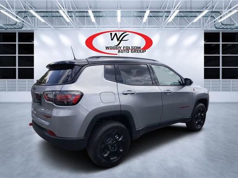 Used 2023 Jeep Compass Trailhawk w/ Trailhawk Elite Group image 3