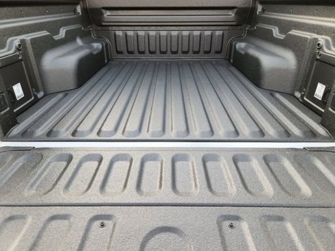 New 2026 Ford Maverick XL image 26