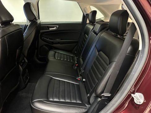 Used 2020 Ford Edge SEL w/ Convenience Package AWD/4WD image 19