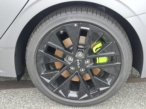 New 2026 Kia K5 GT image 5