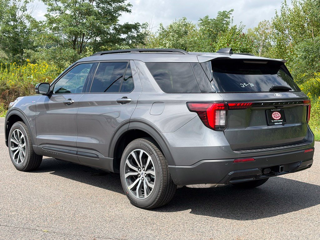 New 2027 Ford Explorer ST-Line AWD/4WD image 30