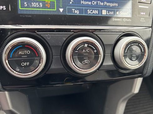 Used 2017 Subaru Forester 2.5i Premium w/ All-Weather Package image 15