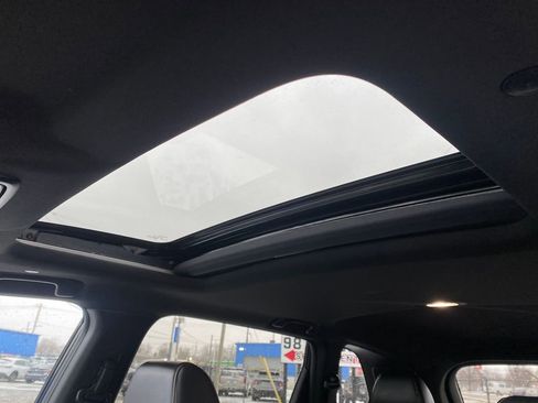 Used 2024 Honda CR-V Sport Touring image 12