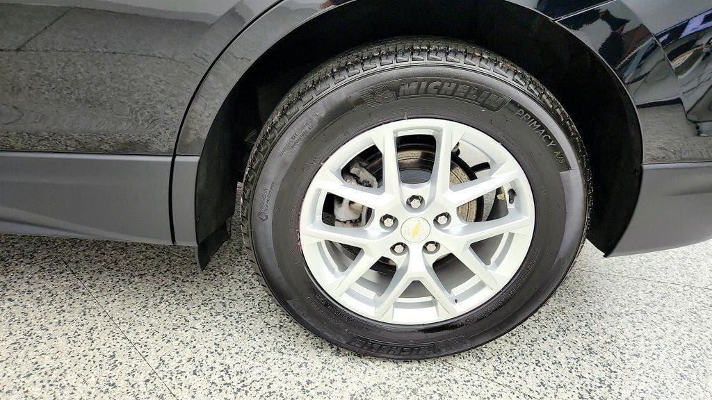 Used 2024 Chevrolet Equinox LS FWD image 9