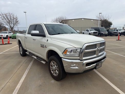 Used 2018 RAM 2500 Laramie w/ Convenience Group image 1