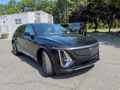 Used 2024 Cadillac Lyriq Luxury w/ LPO, Floor Liner Package