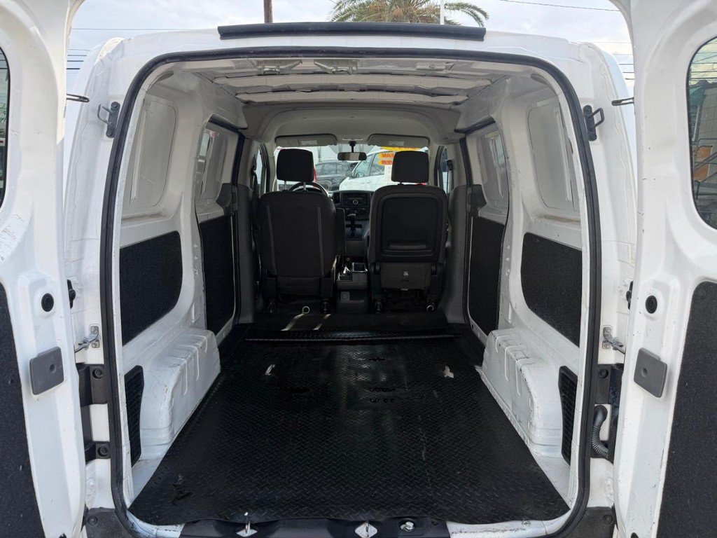 Used 2017 Nissan NV200 S w/ Back Door Glass Package FWD image 13