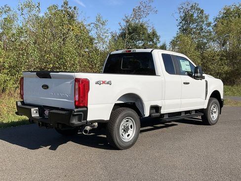 New 2026 Ford F250 XL w/ F-250 >10K GVWR Package image 25