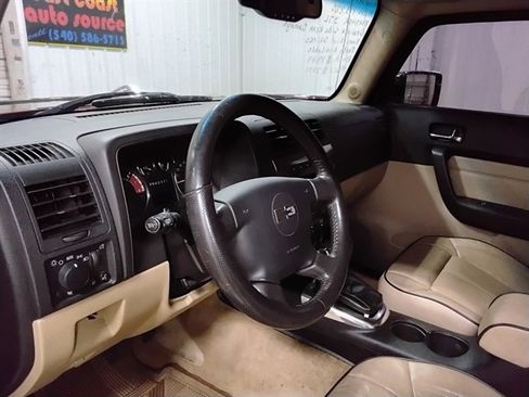 Used 2007 HUMMER H3 image 11