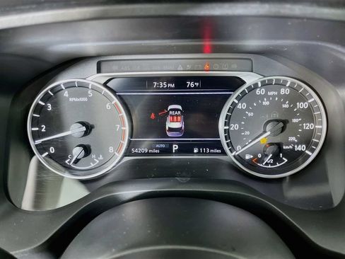 Used 2024 Nissan Rogue S AWD/4WD image 18