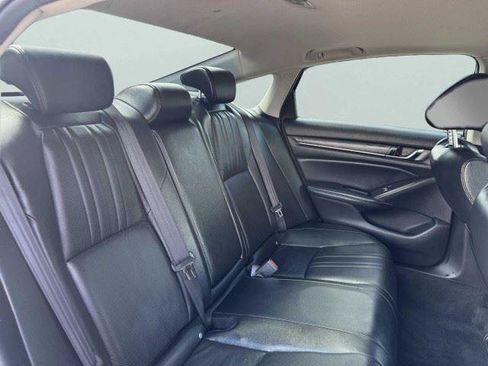 Used 2022 Honda Accord EX-L image 45