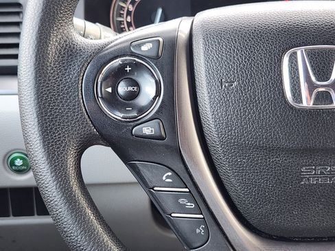 Used 2016 Honda Pilot EX image 25