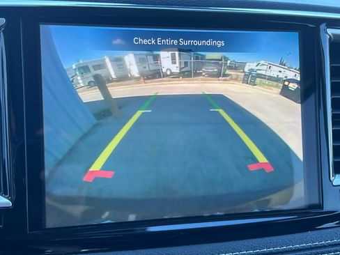 Used 2024 Chrysler Pacifica Limited FWD image 25