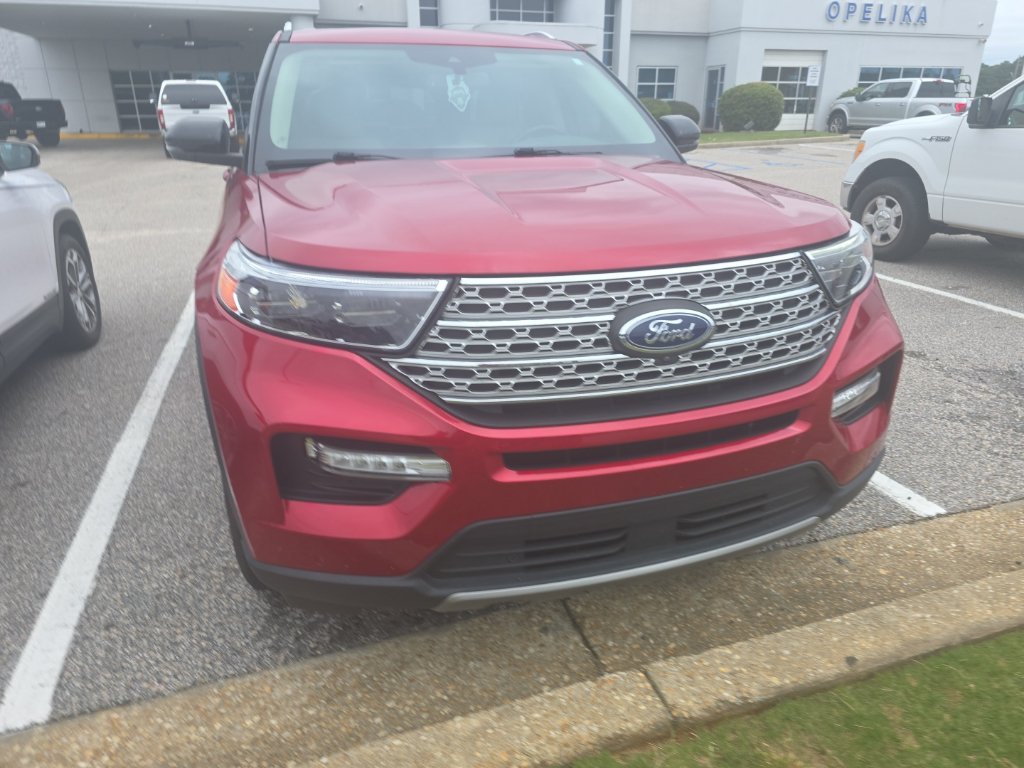 Used 2020 Ford Explorer Limited w/ Class III Trailer Tow Package RWD image 8