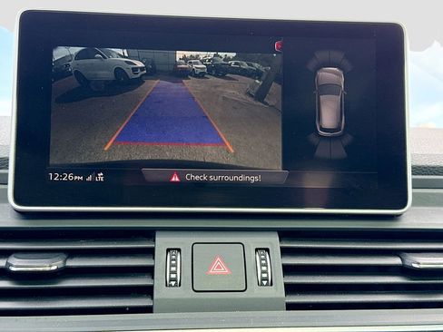 Used 2020 Audi Q5 2.0T Titanium Premium Plus w/ Premium Plus Package image 34