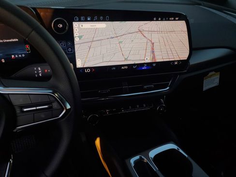 New 2026 Chevrolet Equinox EV LT image 22