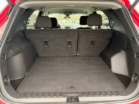 Certified 2023 Chevrolet Equinox LT image 30