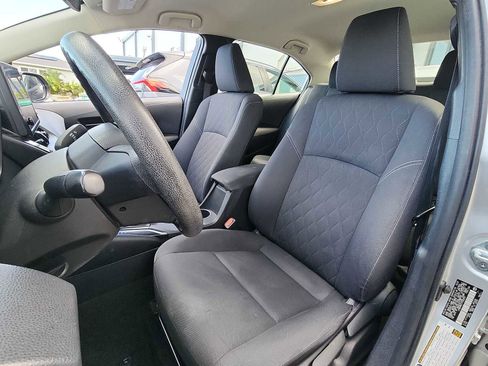 Used 2023 Toyota Corolla LE image 12