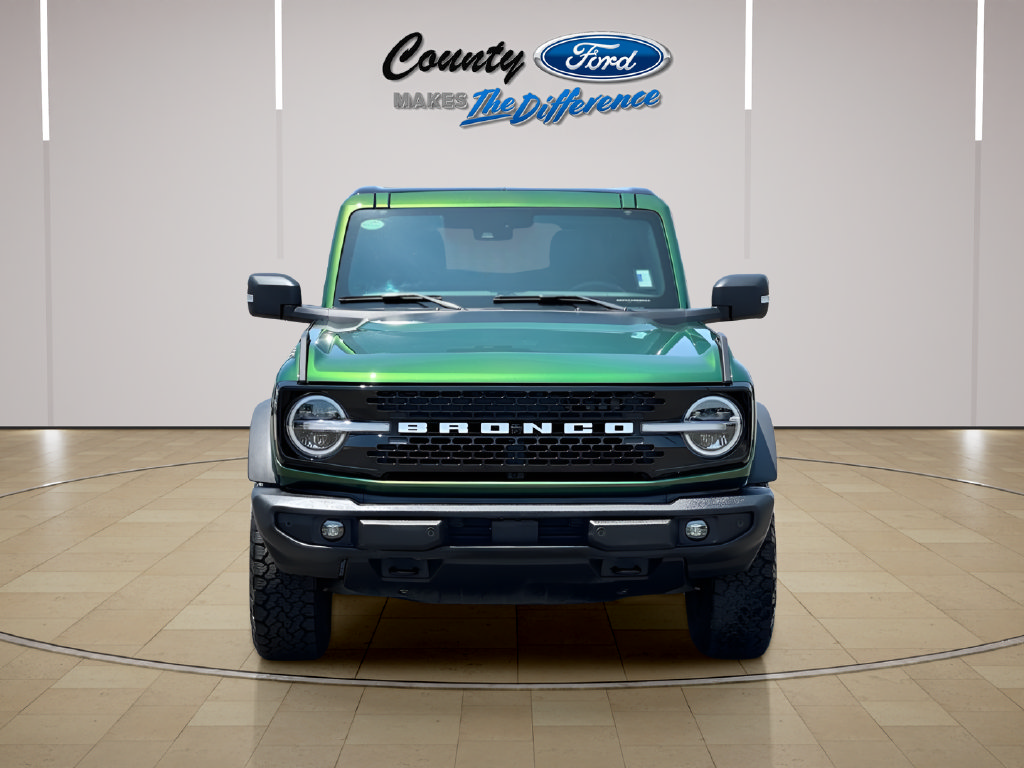 Used 2025 Ford Bronco Outer Banks AWD/4WD image 5