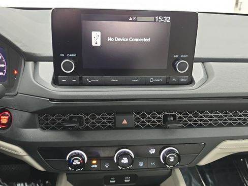 Certified 2024 Honda Accord LX image 19