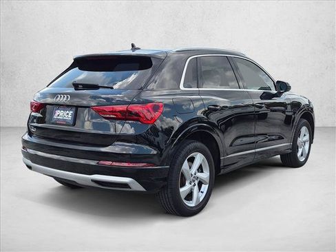 Used 2019 Audi Q3 2.0T Premium w/ Convenience Package AWD/4WD image 5
