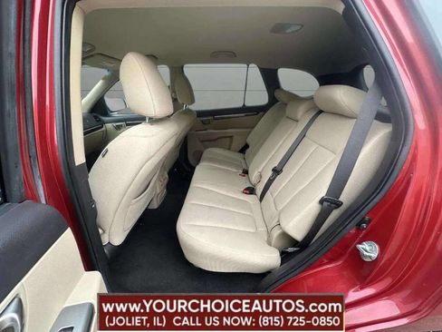 Used 2012 Hyundai Santa Fe GLS image 26
