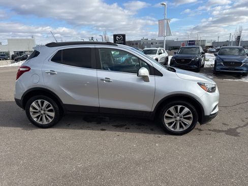 Used 2017 Buick Encore Preferred image 5