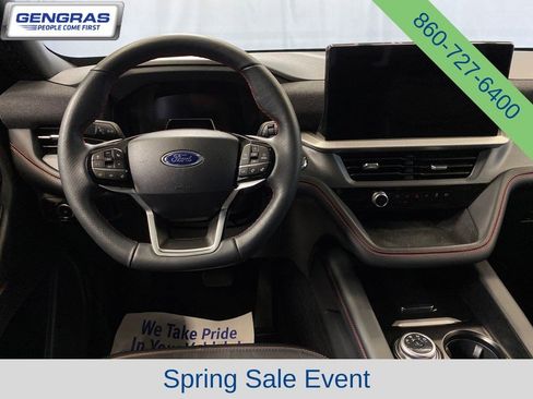 Used 2025 Ford Explorer ST-Line w/ ST-Line Street Pack AWD/4WD image 32