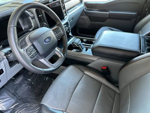 Certified 2025 Ford F150 Lariat AWD/4WD image 9