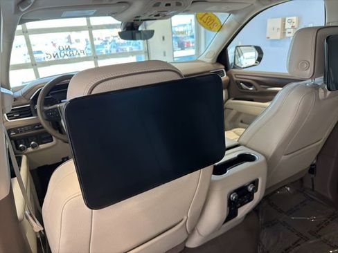 Used 2021 GMC Yukon Denali w/ Denali Ultimate Package image 5