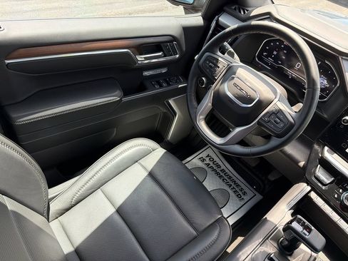 Used 2024 GMC Sierra 1500 Denali w/ Denali Reserve Package AWD/4WD image 21
