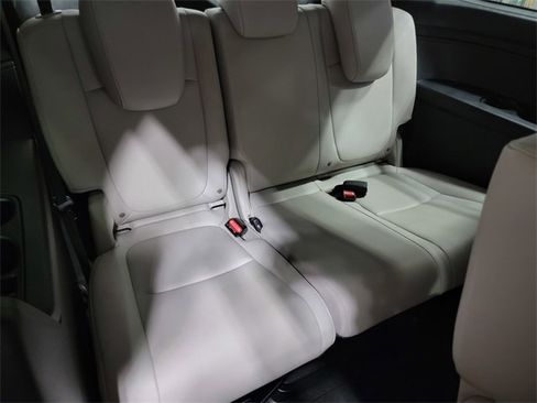 Used 2026 Honda Odyssey EX-L image 14